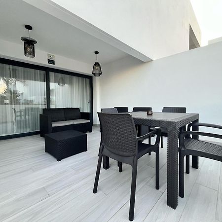 Ftv Holidays Homes - Casa Relan La Oliva Exteriör bild